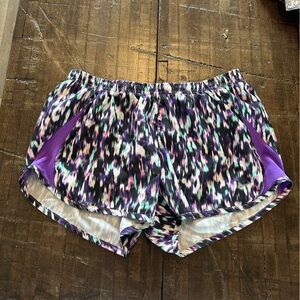 Women's Nike Multicolor Athletic Shorts size M